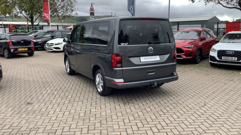 Volkswagen Transporter Shuttle T32 Swb Diesel 2.0 TDI 110PS SE Minibus